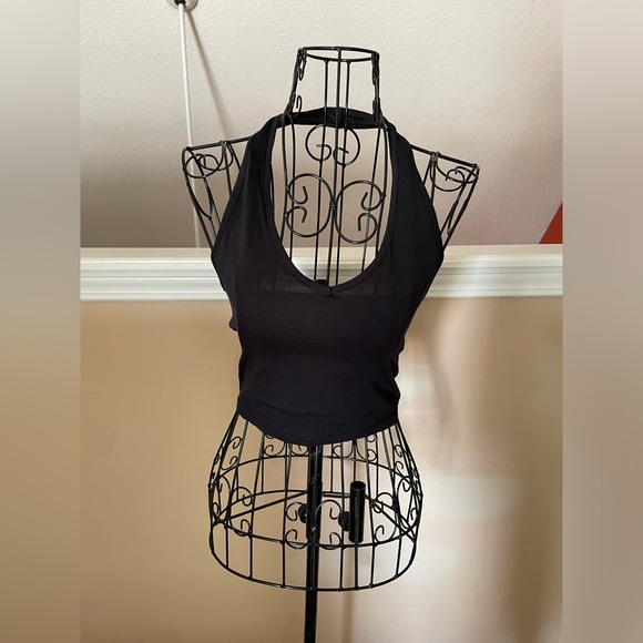 Black halter top - Picture 1 of 5